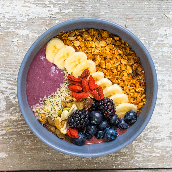 Unsweetened Detox Acai Bowl Recipe - Spinach, Mango & Pineapple | Sambazon